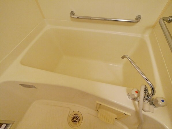 ステータスヒル寿岳の物件内観写真